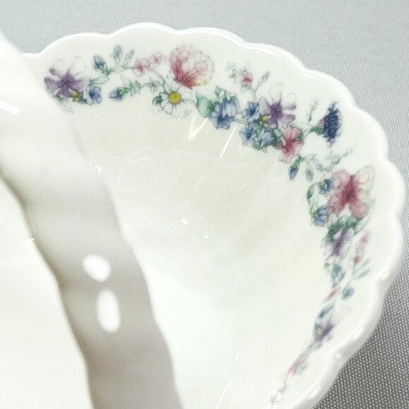 Wedgwood Porcelain Vintage Swirl Basket Angela Pink Purple Blue Floral 1980 - Picture 8 of 8